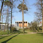 K8 - Am Kurpark - Therme *