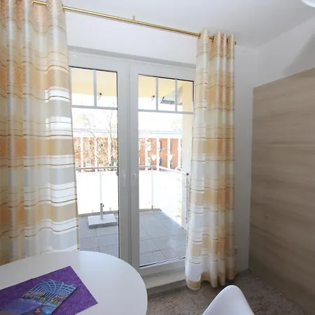 شقة K8 - Am Kurpark - Therme باد سارو