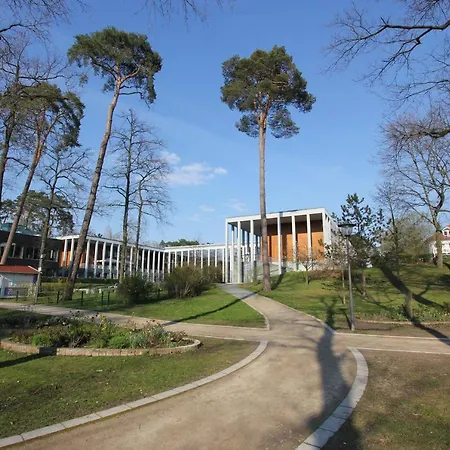 K8 - Am Kurpark - Therme Apartament *