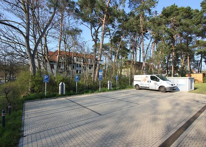 K8 - Am Kurpark - Therme *